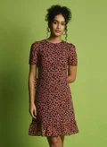 جلو باص dusty rose